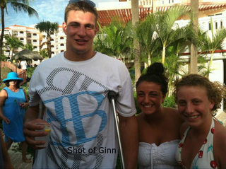 Illustration for article titled More Rob Gronkowski At Spring Break: Still Wearing Zubaz, Still Drinking, Still On Crutches